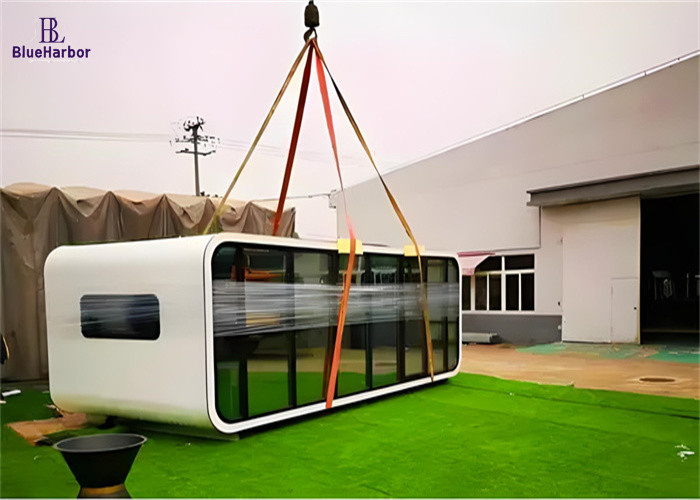 โครงสร้างสแตนเลสเบา บ้านแคปซูลอวกาศ สําหรับห้องออกกําลังกาย ร้านค้าแอปเปิ้ล