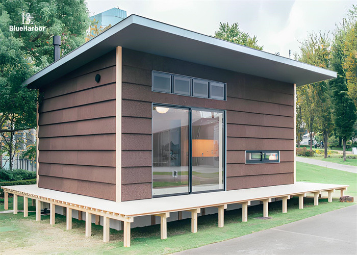 บ้านขนาดเล็ก Prefab กรอบเหล็ก สําหรับความทนทานในสภาพอากาศที่เปลี่ยนแปลงและพื้นที่ไม่เรียบ